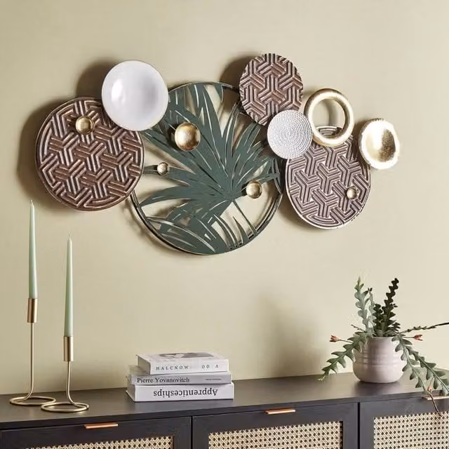 Wyld and Coco Handmade Round Metal Floral Wall Art in Multicolour Gold, White and Green
