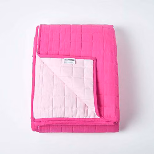 HOMESCAPES Reversible Quilted Cotton Bedspread Throw in Pink, 200 x 200 cm – 1