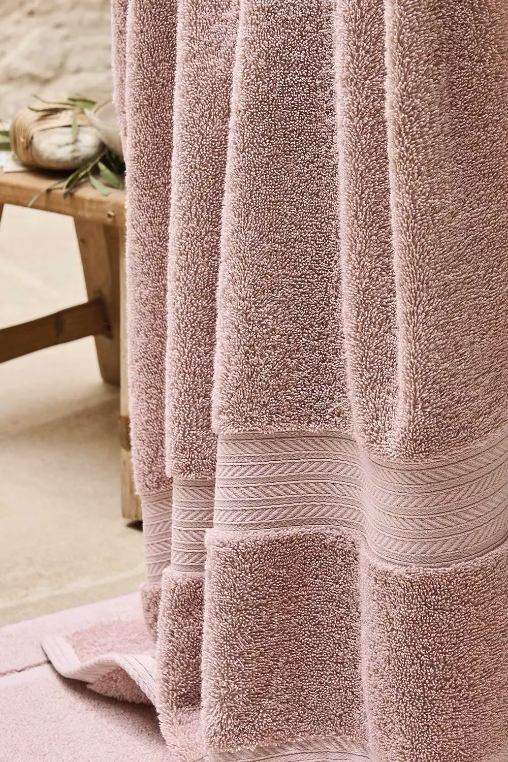 Christy Renaissance 8 Piece Egyptian Cotton Towel Bale in Pale Pink, 675GSM – 3