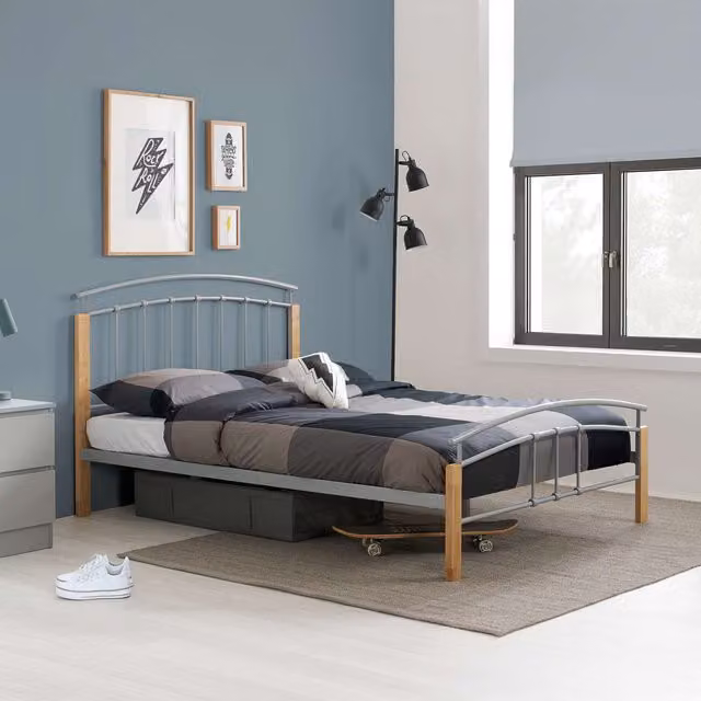 Birlea Tetras Modern Bed in Silver and Beech Wood, W/D/H: 180 x 200 x 102.5 cm – 4