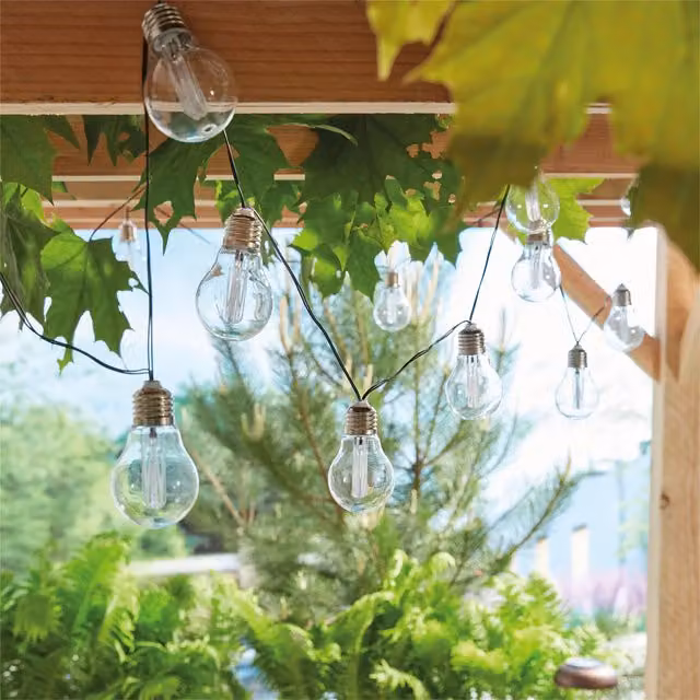 Luxform Corfu Solar LED String Lights with 15 Warm White Transparent Glass Bulbs – 1