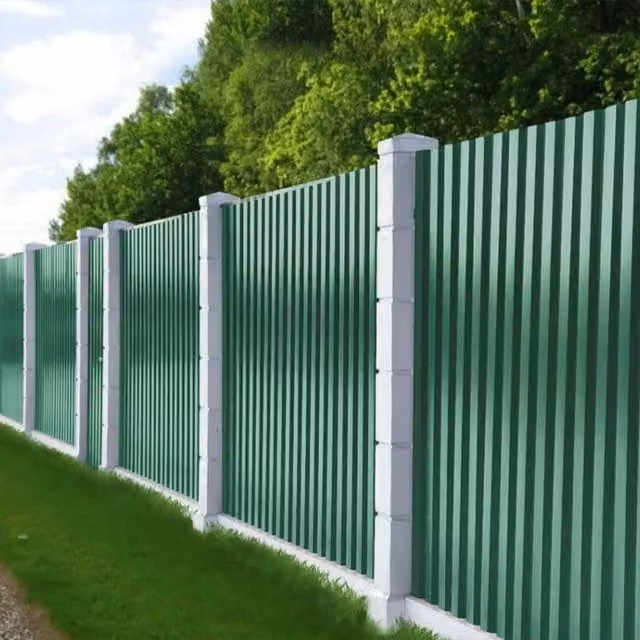 Livingandhome Set of 12 Green Corrugated Steel Panels