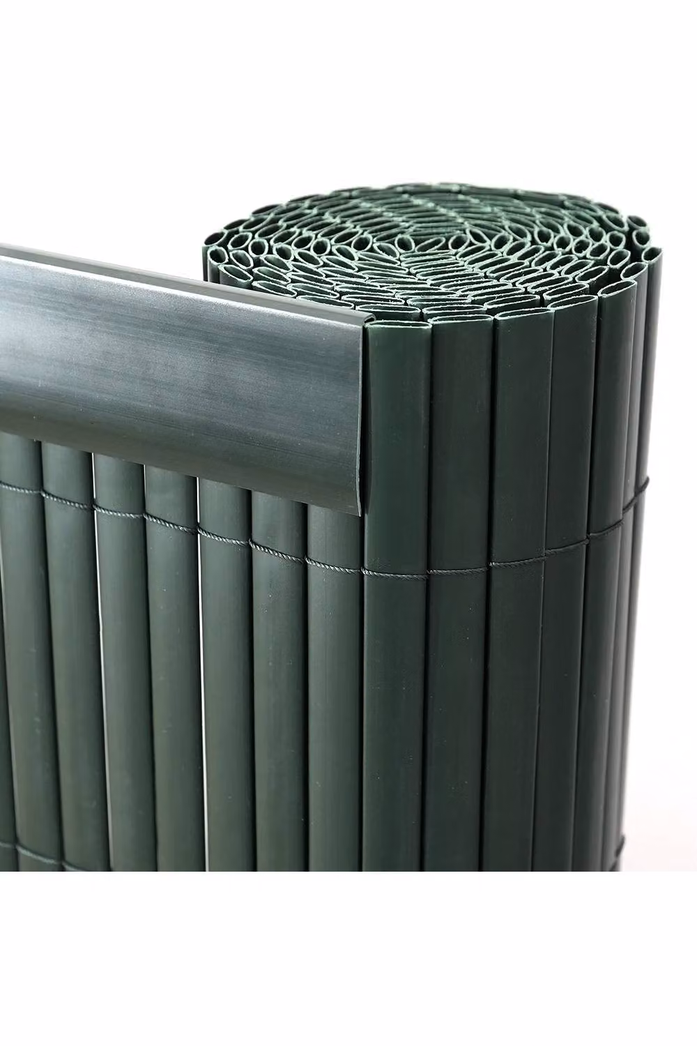 Living and Home 3 Piece Green PVC Garden Fence Privacy Screen Panel Slat Strips with Connectors – 2