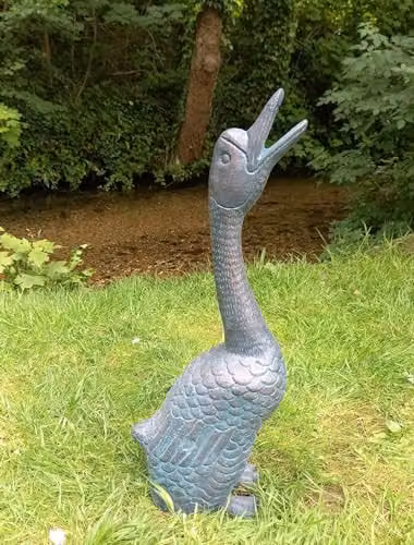 Inspirational Gifting Verdigris Metal Goose Garden Ornament Sculpture, Bronze Colour, Height: 54 cm – 2
