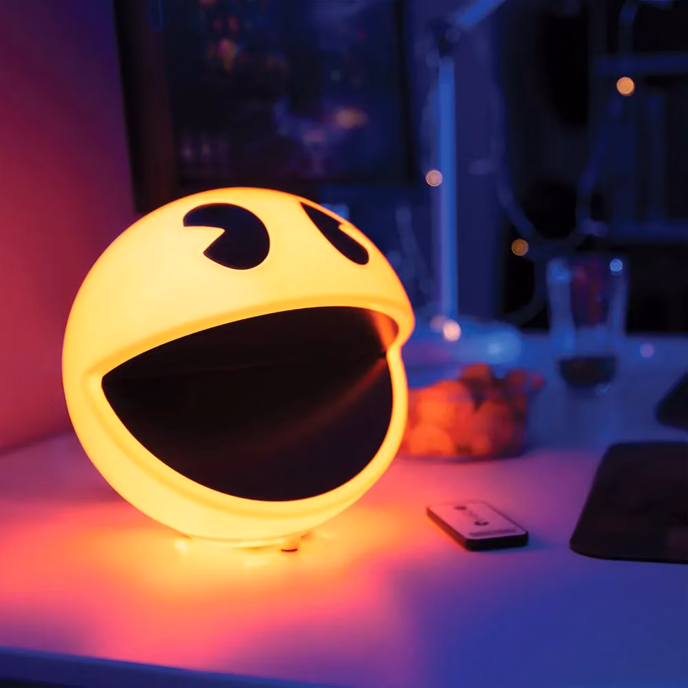 Menkind Pac-Man Retro USB Glow Lamp in Yellow with 12 Sounds and Remote Control – 2