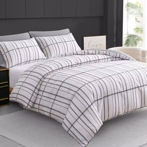 Pamposh Super King Reversible Duvet Set in White, 3-Piece Brushed Microfibre Bedding Set with Zipper Closure, Duvet Cover 200 x 200 cm and Pillowcases 50 x 75 cm – 1