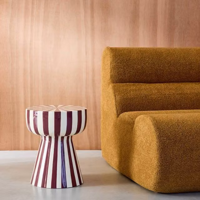 sweeek Modern Round Metal Side Table in Purple with Two-Tone Striped Enamelled Steel Finish, W/D/H: 41 x 41 x 75 cm
