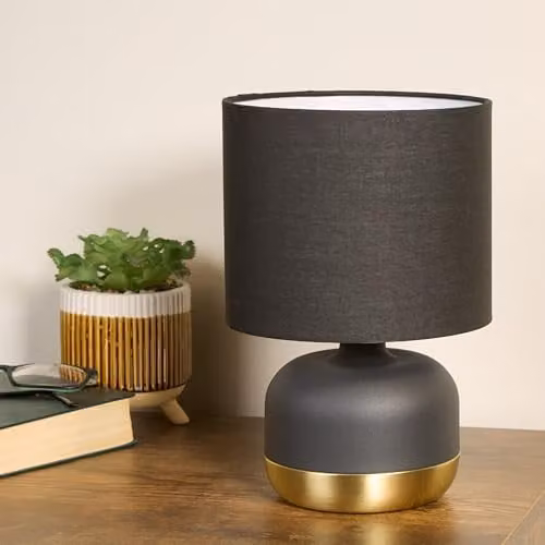 Lighting Collection Ezra Modern Black and Gold Touch Table Lamp – 1