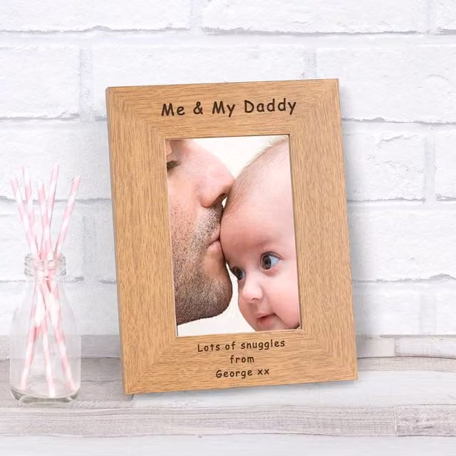 Uniqueful Personalised Me My Daddy Wood Picture Frame, Brown, W/H: 15 x 10 cm