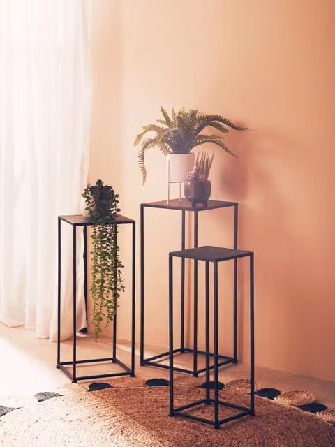 Orsina Avento Set of Three Rectangular Nesting Tables in Black – 2
