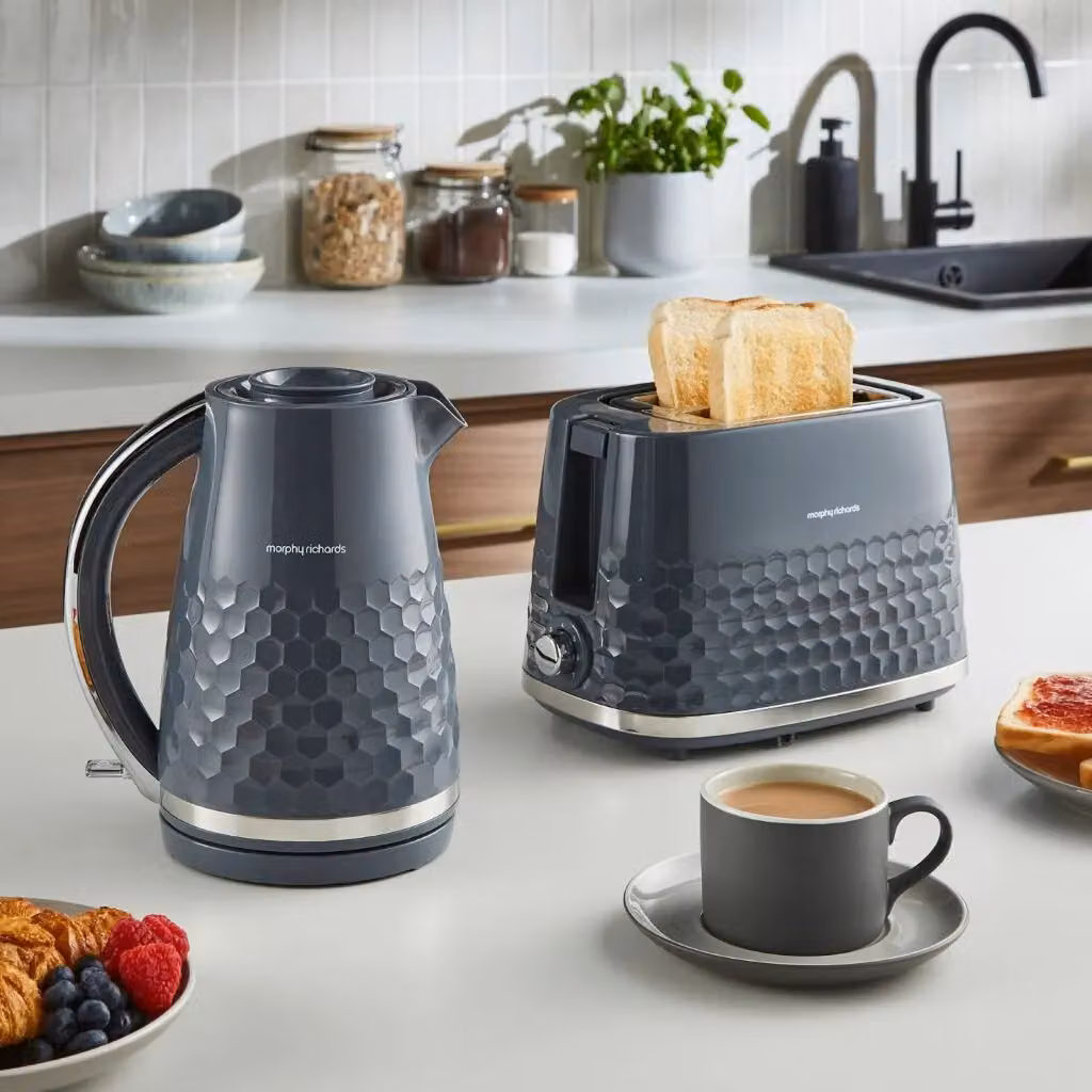 Morphy Richards Hive Kettle and Toaster Set in Grey – 1