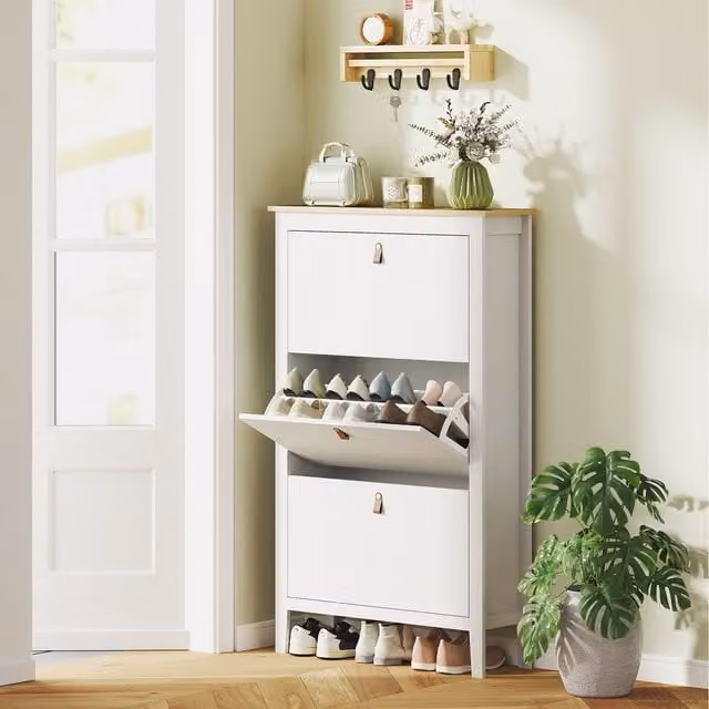 HOMCOM Modern White Wall Mounted Shoe Cabinet with Tilting Compartments and Hinged Doors for your Hallway