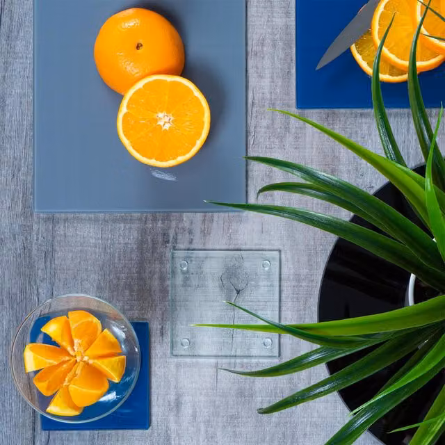 Harbour Housewares Set of 6 Blue Square Glass Non-Slip Coasters, Diameter: 10 cm