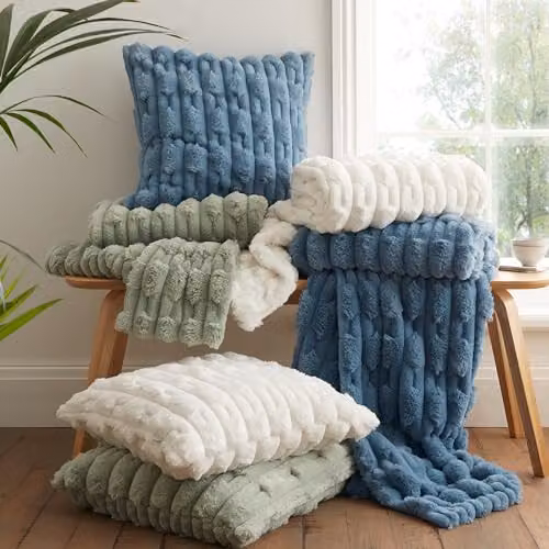 Bianca Carved Faux Fur Square Cushion in Blue, W/D/H: 50 x 50 x 50 cm – 4