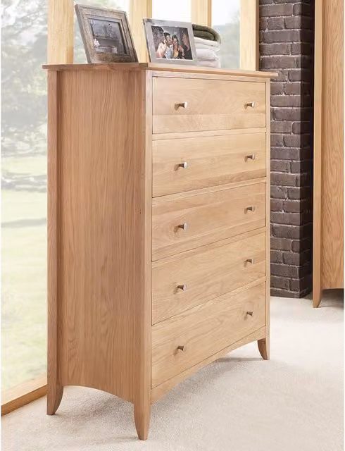 Edward Hopper 5 Drawer Chest in Golden Oak