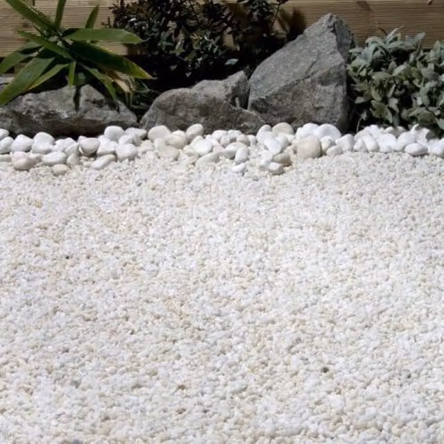 Bowland Stone White Marble Chippings Bulk Bag 750kg