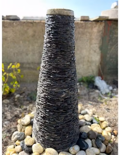 Buttercup Farm Natural Slate on GRC Cone Water Feature with Pump and Light in Grey, W/D/H: 40 x 82 x 90 cm – 1