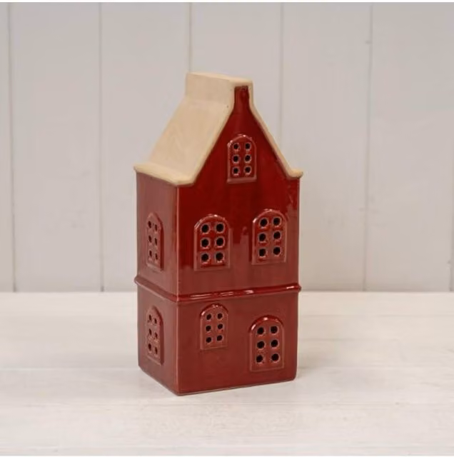KDMD Large Red Ceramic LED Townhouse with Sand Roof and 6 Hour Timer
