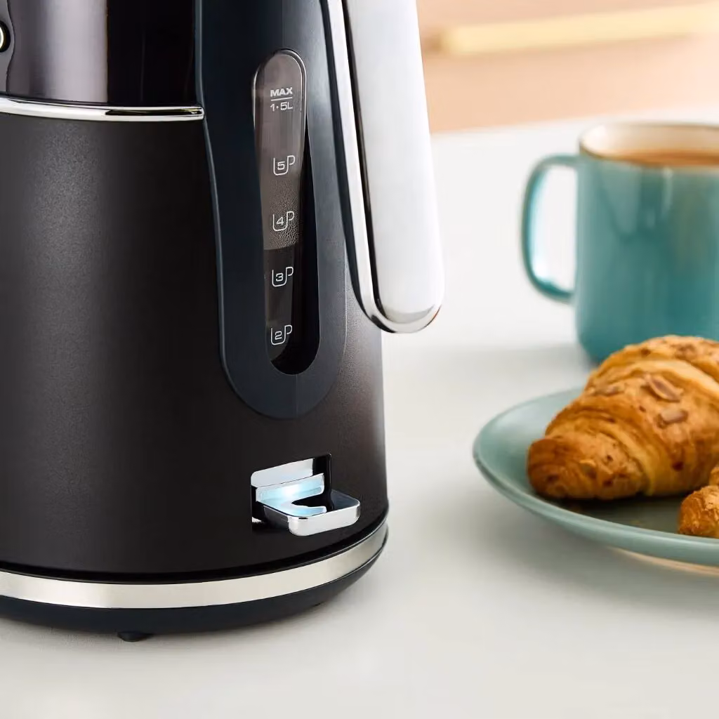 Morphy Richards Signature Matt Kettle in Black Stainless Steel – 3