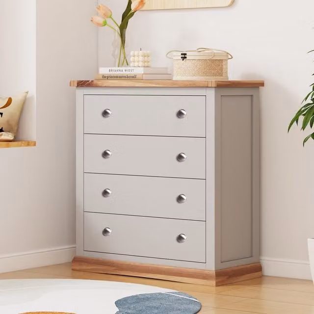 Cabinet Bits Bomporto 4 Drawer Chest in Light Grey with Chrome Knobs