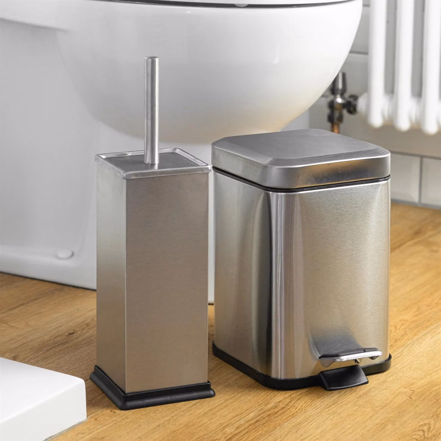 Harbour Housewares Pack of 2 Square Stainless Steel Pedal Bins, 3L, Silver – 9