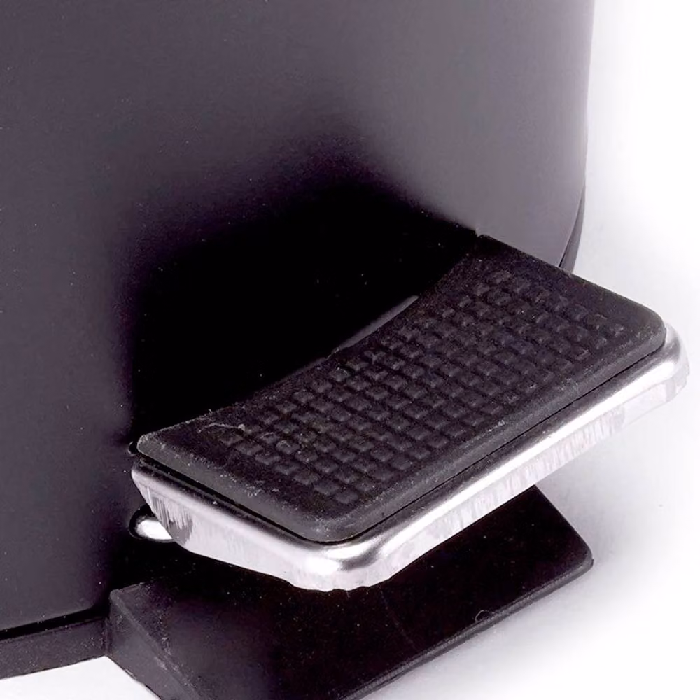 Crystals 3L Black Stainless Steel Pedal Bin for Kitchen and Bathroom – 3