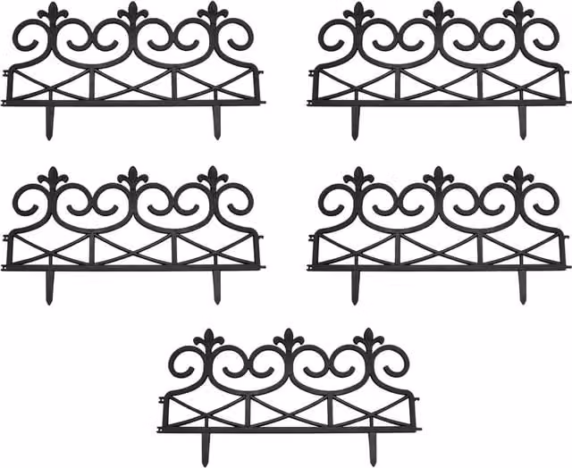 Fleur de Lys Black Plastic Lawn Edging