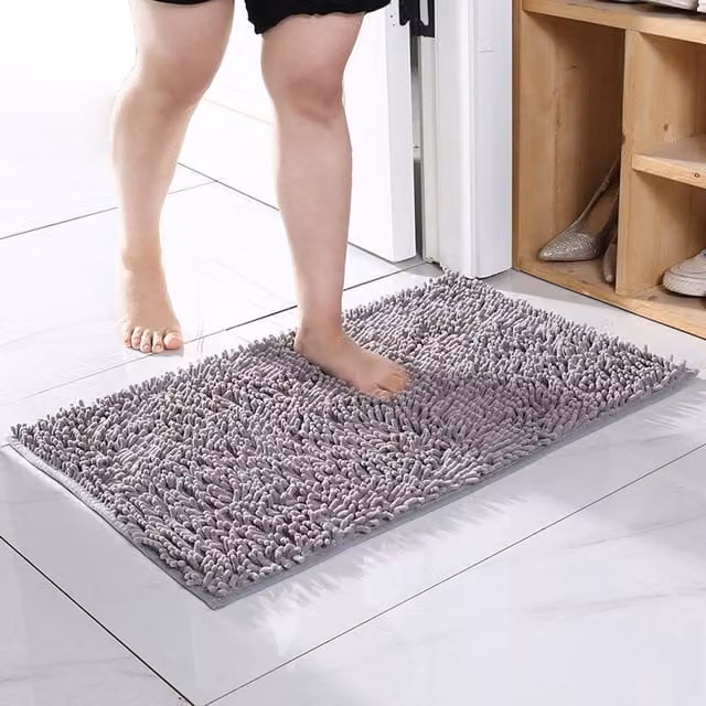 YnysTec Non-slip Water-absorbent Bathroom Mat and Hallway Rug in Silver, W 60 cm x D 90 cm