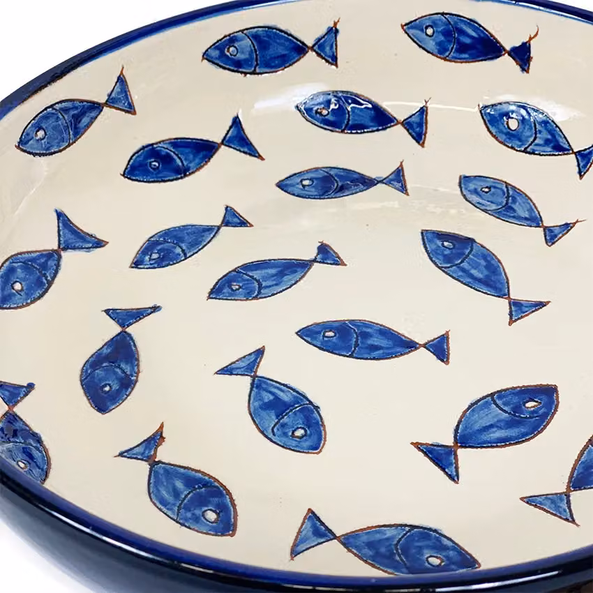 Verano Spanish Ceramics Signature Blue and White Hand Painted Fish Ceramic Serving Bowl, Diameter: 23 cm – 2