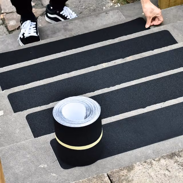 Livingandhome 5-Piece Anti-Slip Tape Set in Black