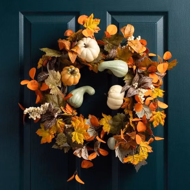Scottish Everlastings Ltd Round Autumn and Halloween Pumpkin and Gourd Wreath in Orange, Cream and Green, Diameter: 45 cm – 1