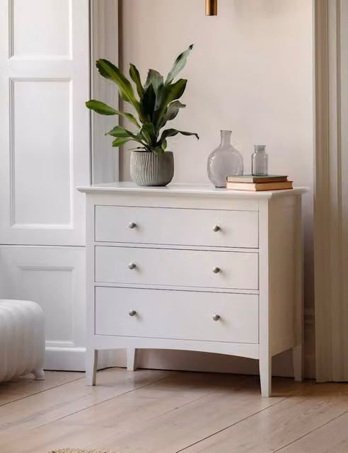 Gallery Direct Hastings 3 Drawer Chest in Soft White