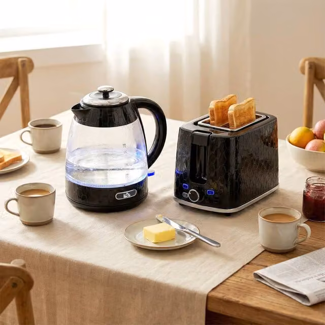 HOMCOM Kettle and Toaster Set with Limescale Filter and Crumb Tray, Black