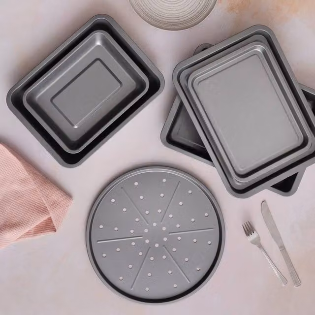 Betterware Essentials Non-Stick 6 Piece Baking and Roasting Set in Silver