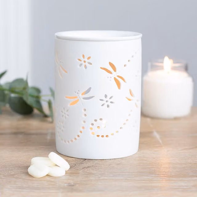 Jones Home & Gift White Ceramic Dragonfly Oil Burner and Tealight Lamp, W/D/H: 8.5 x 8.5 x 11.5 cm