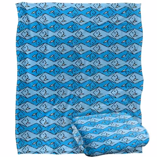 JQ Licensing Blue and White Fishing Pattern Super Soft Fleece Throw Blanket, W/D/H: 152 x 127 cm