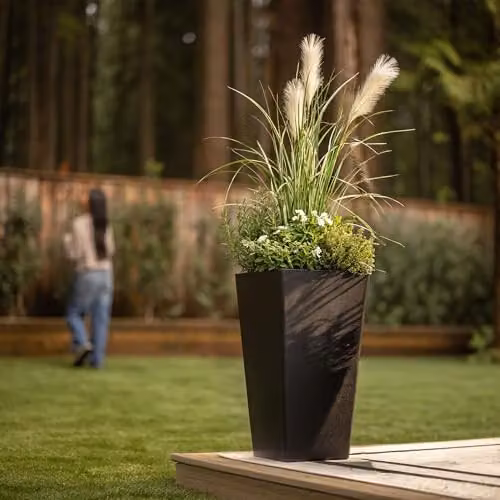 Nicoman Avondale Smooth Black Tall Square Rubber Planter, W/D/H: 33 x 33 x 61 cm – 7
