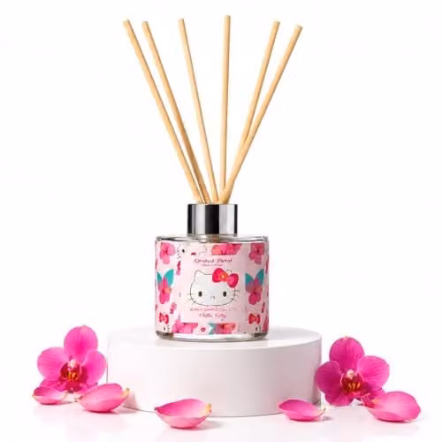 Hello Kitty Orchid Petal Reed Diffuser Collection, 100ml Floral and Fruity Fragrance Oil