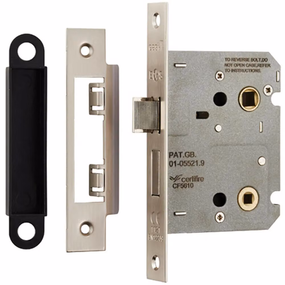 Loops Satin Chrome Door Handle and Bathroom Lock Pack with Scroll Lever and Thumb Turn – 3