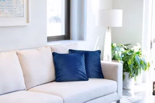 New Edge Blinds Deco Collection Soft Velvet Geometric Cushion Cover in Blue, W/D/H: 43 x 43 x 1 cm – 2