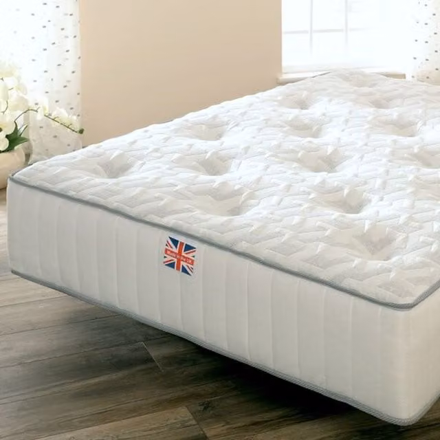 Comfy Living White Hybrid Pocket Sprung Wool Mattress, W/D/H: 90 x 190 cm