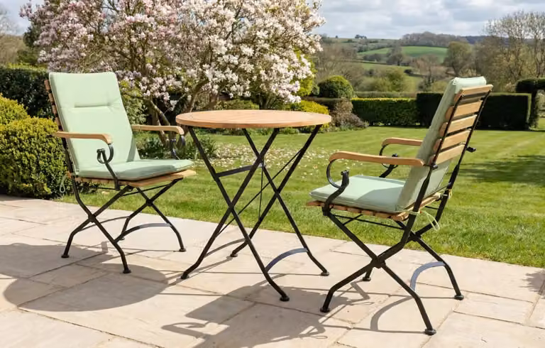 MINT Outdoor Sicily 2 Seater Garden Dining Set with Teak and Wrought Iron Round Table, Diameter: 70 cm, Apple Green