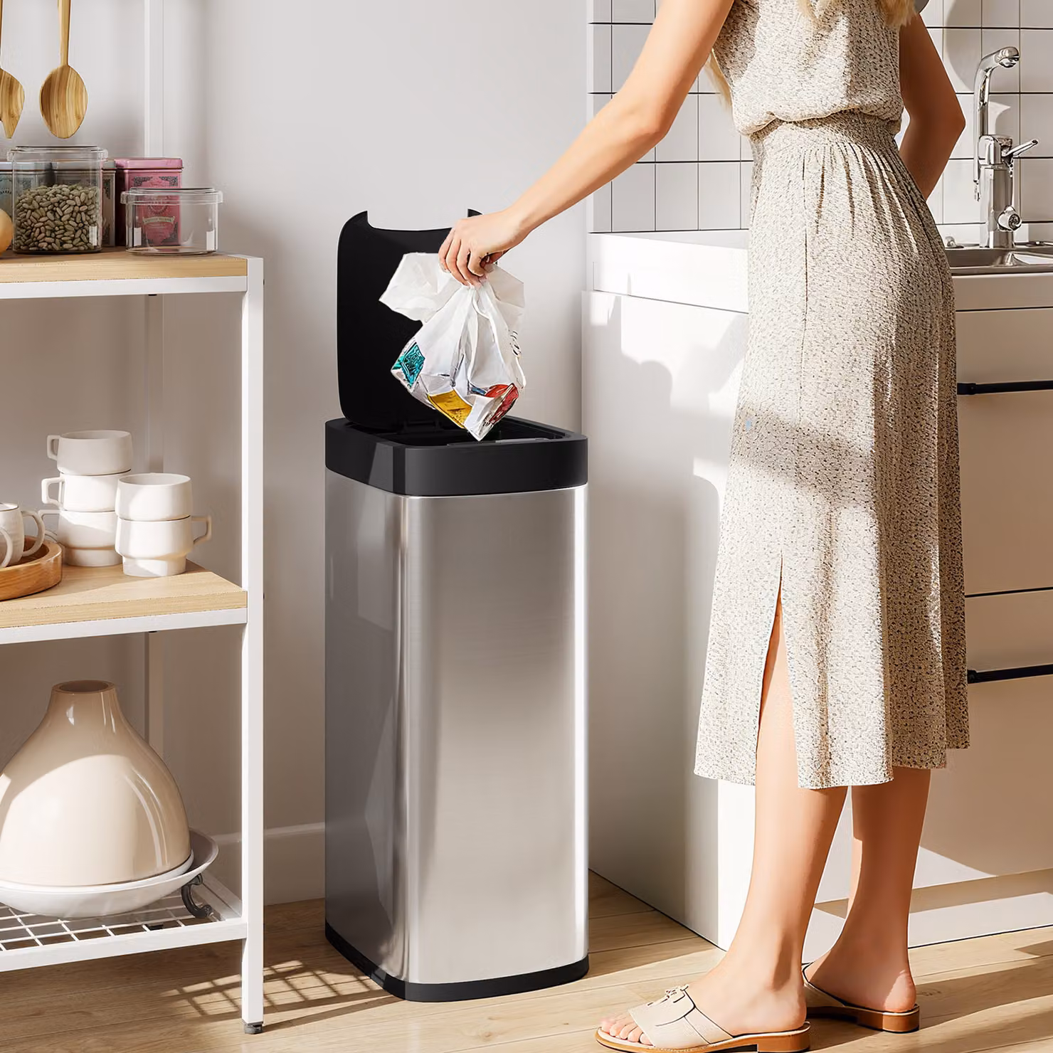 HOMCOM 50L Automatic Sensor Bin in Silver Stainless Steel with Manual Override – 2