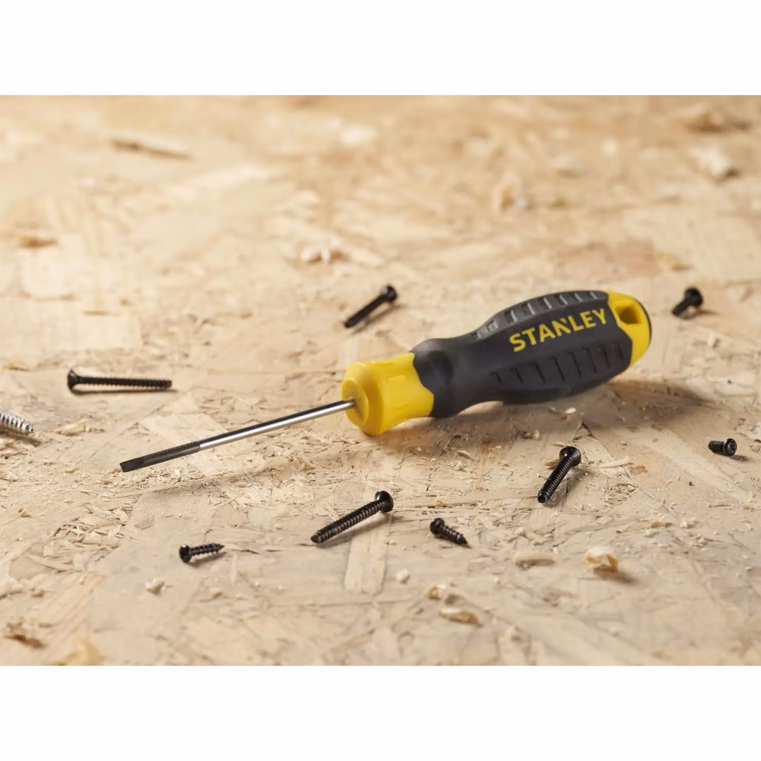 Stanley Cushion Grip Parallel Tip Screwdrivers in Black and Multicolour – 2