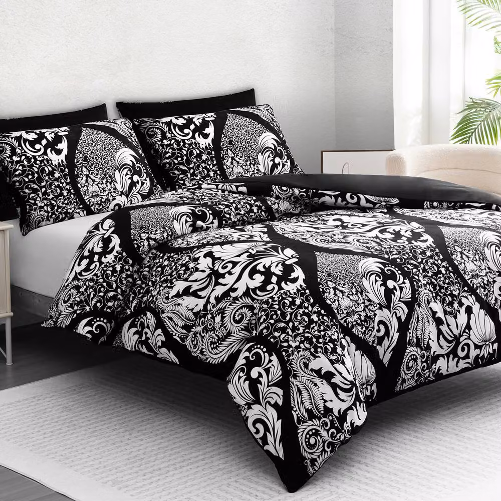 Pamposh Reversible Brushed Microfibre Duvet Cover Set in Jet Black, Super King – 2