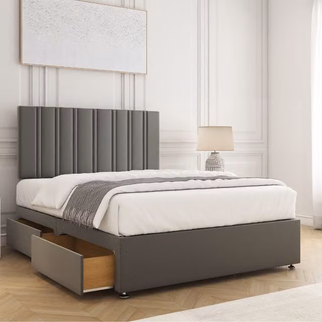 BSSPOKE Sienna Plush Velvet Divan Bed Set with 24 inch Headboard, 4 Drawers and Mattress, Grey, W/D/H: 140 x 200 cm