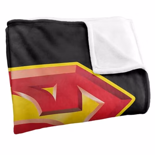 DC Comics Superman Super Mom Silky Touch Super Soft Fleece Throw Blanket, White, W/D/H: 152 x 127 cm – 2