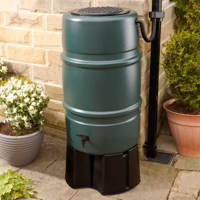 Harcostar 227 Litre Green Freestanding Rain Barrel Kit