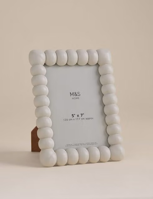 M&S Bobbin Single Rectangular Tabletop Photo Frame, White, W/H: 17.7 x 12.7 cm