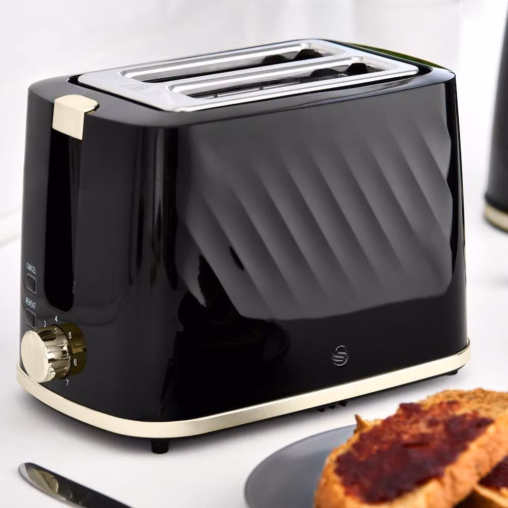 Swan Windsor 2 Slice Toaster in Black with Gunmetal Brass Trim, 900W, ST14071GBLK – 6